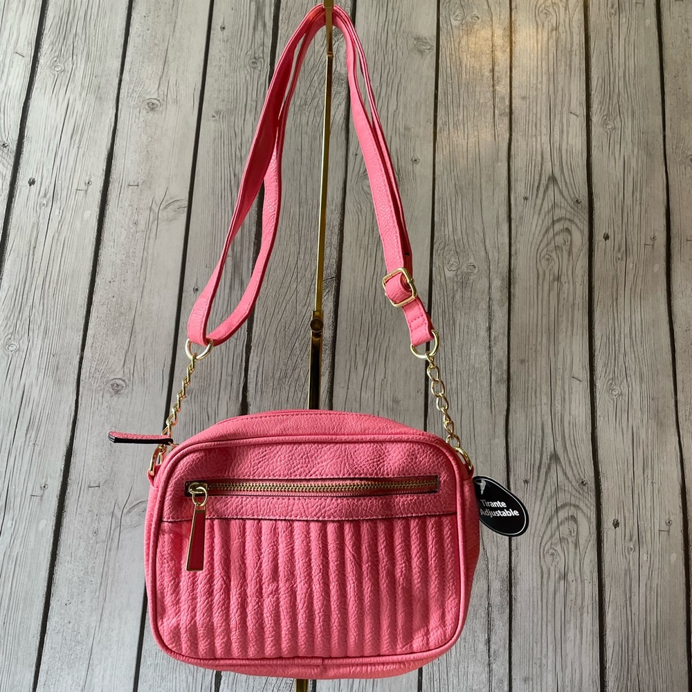 Pink crossbody purse